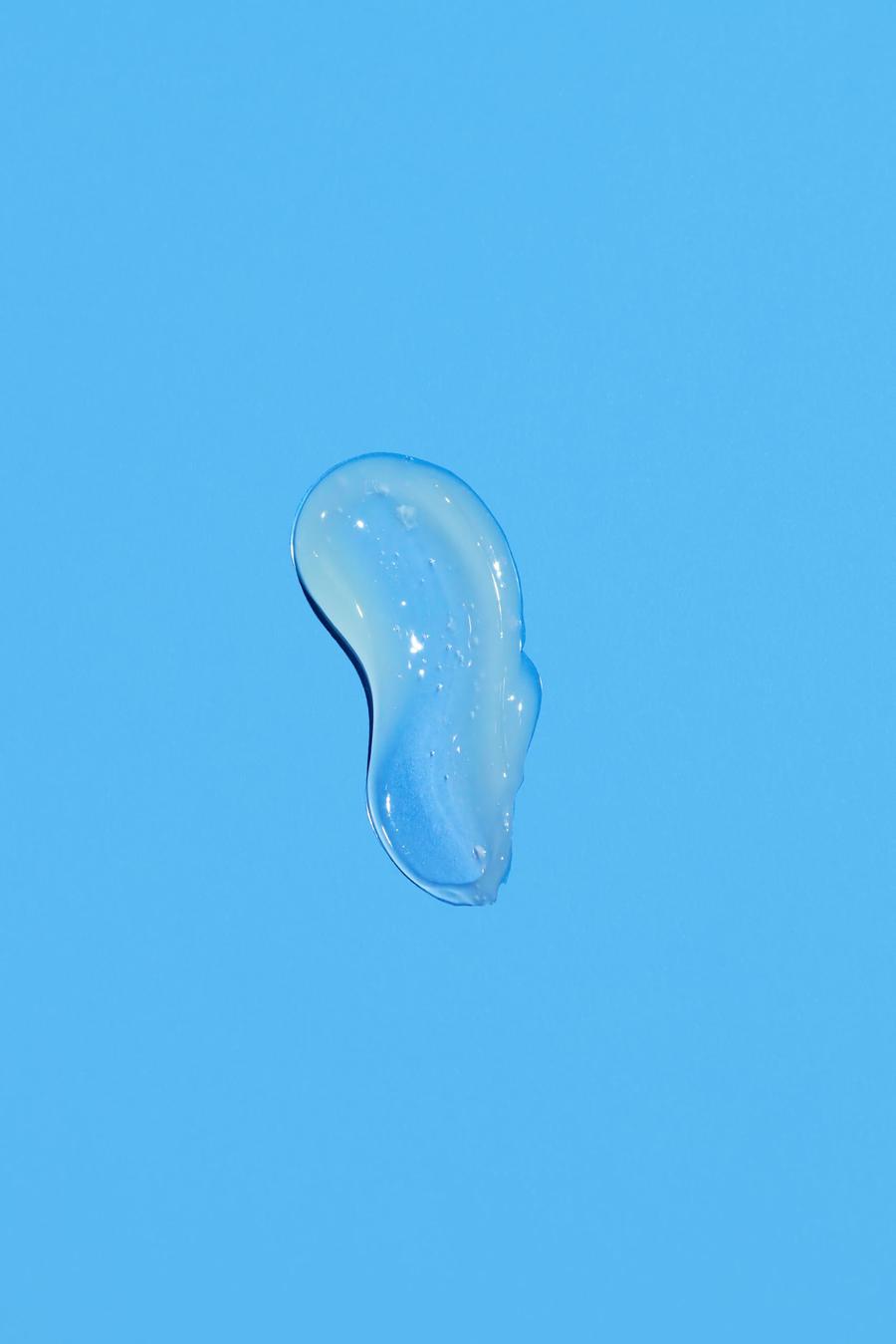 Curls Blueberry Bliss Extended Hold Gel Flake Free Strong Hold Curly Hair Gel