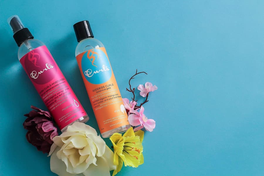 Curls Goddess Botanical Gel Fights Frizz Defines Great for Humid Climates Set