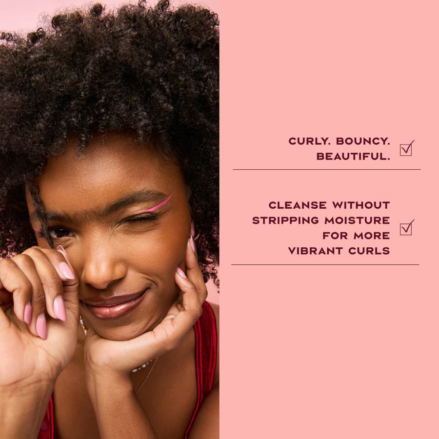 Sheamoisture Shampoo Coconut and Hibiscus for Thick Curly Hair To Cleanse