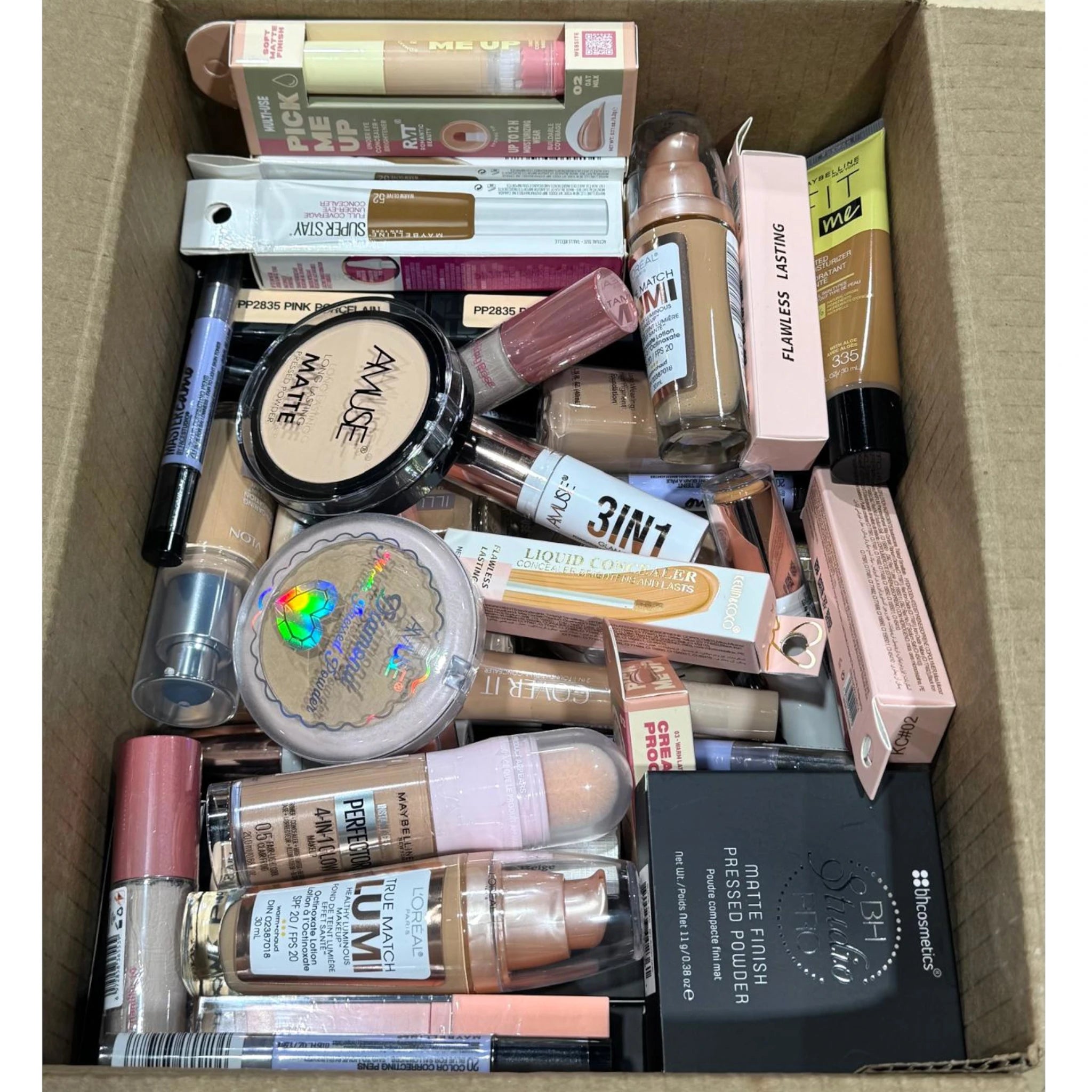 (59-pack) Assorted Powder, Foundation & Concealer