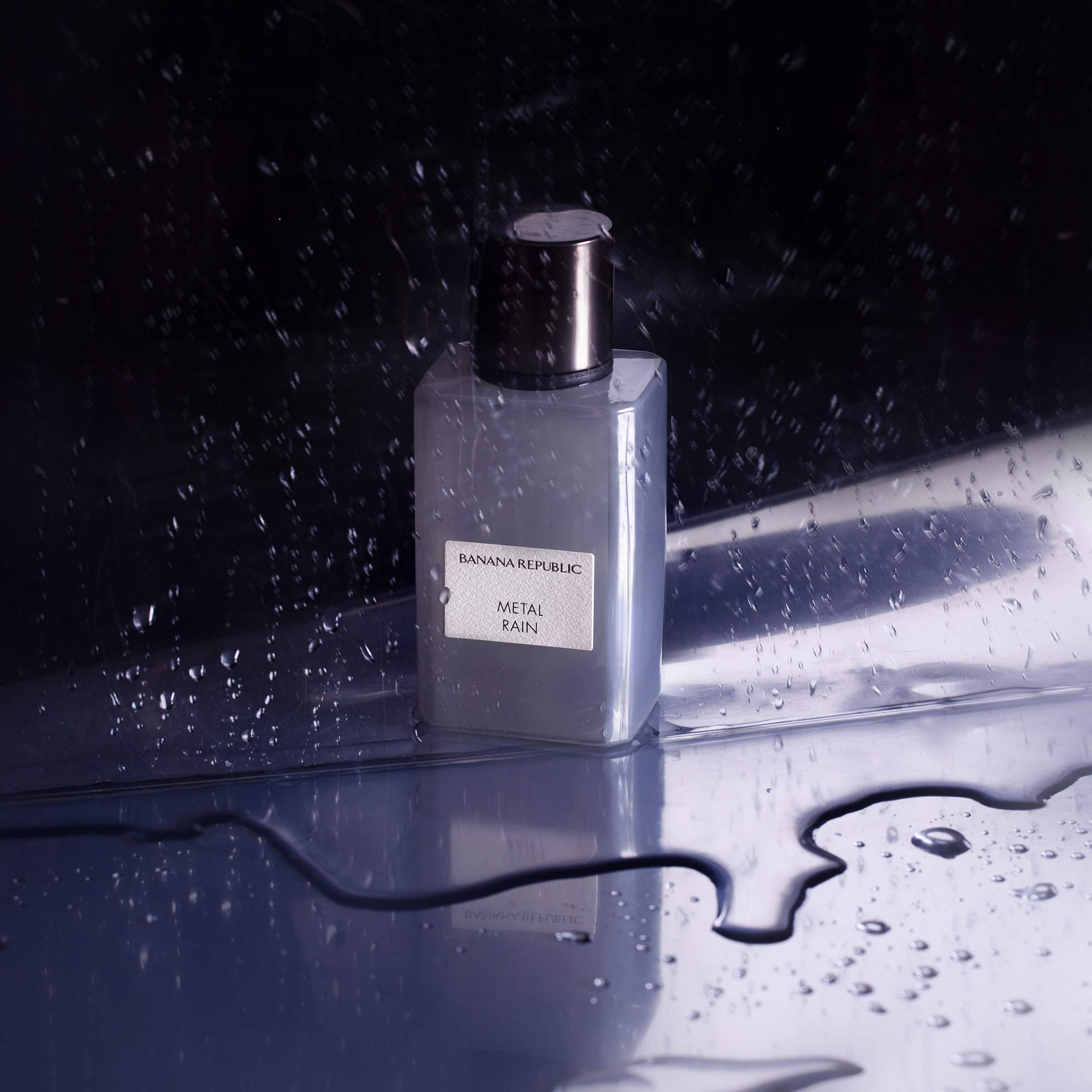 Banana Republic Metal Rain 2.5 U Usa