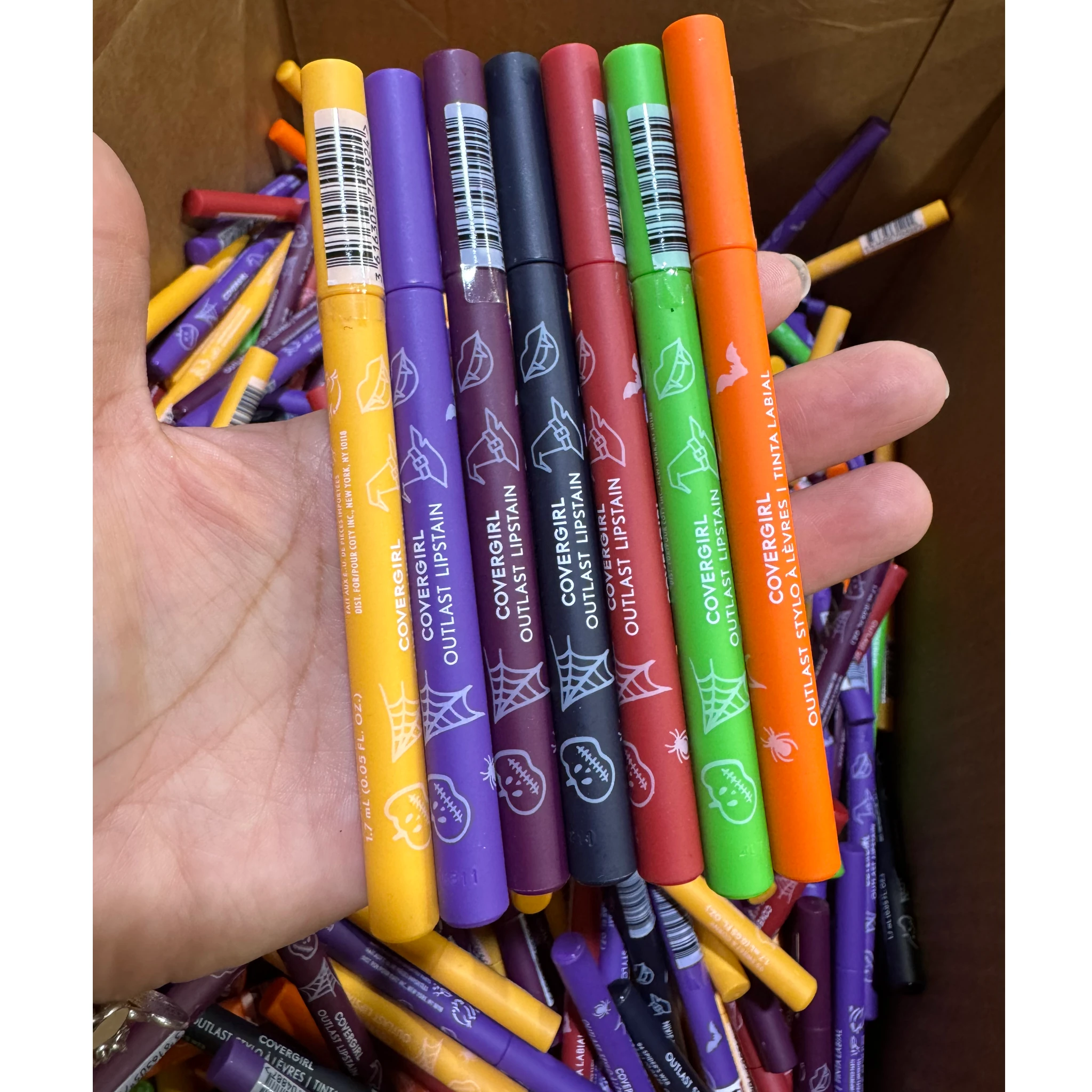 (28-pack) Covergirl Outlast Lipstain Halloween Colors Assorted - Liquidation 28 Units (LIPSTAIN) - Thumbnail 2