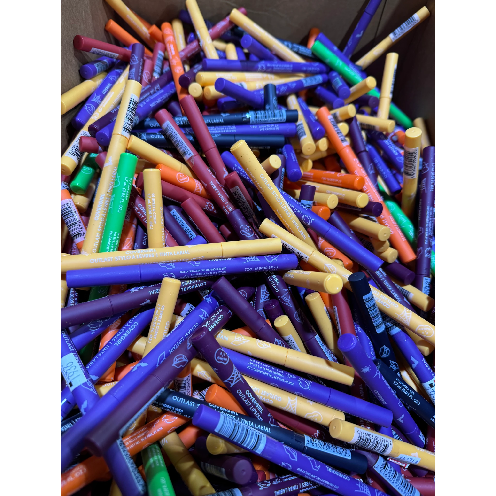 (28-pack) Covergirl Outlast Lipstain Halloween Colors Assorted - Liquidation 28 Units (LIPSTAIN)