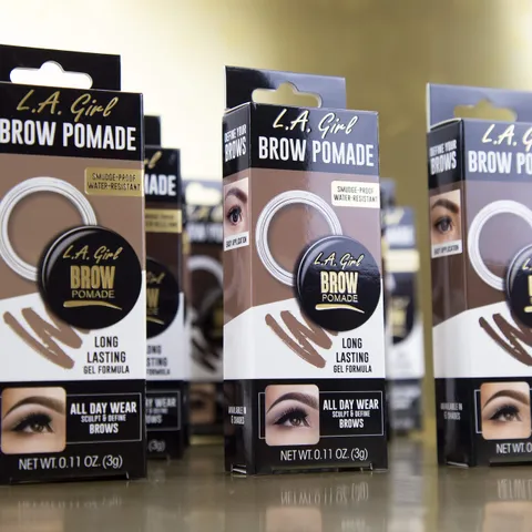 (12-pack) L.A. Girl Brow Pomade Pot, Soft Brown GBP363A