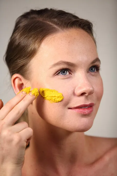 Reshma Beauty Turmeric Face Mask | All Natural Ingredients Barley Seed Gram