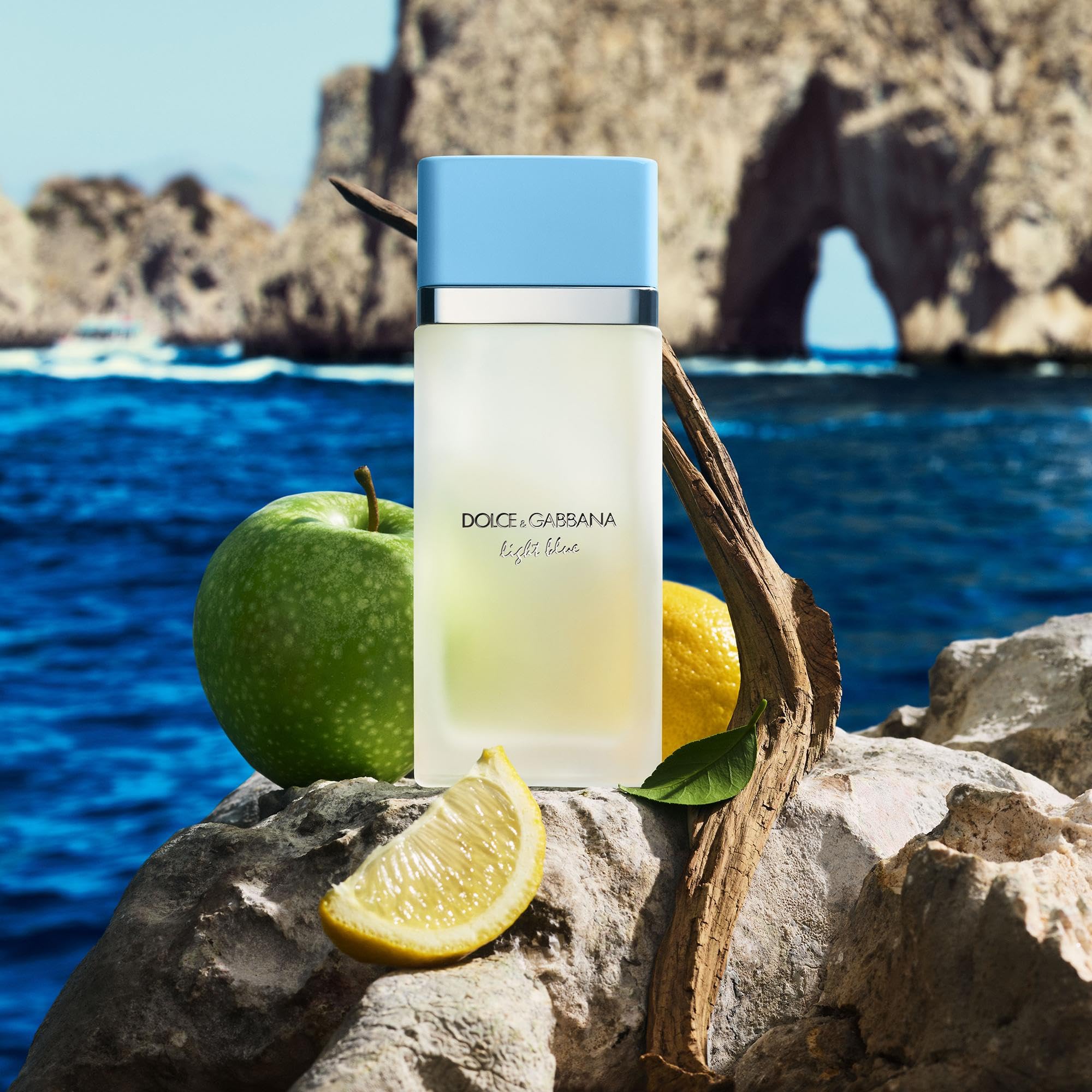 Dolce & Gabbana New Light Blue / 1.7 Fl. Oz For Women EDT 50 Ml - Thumbnail 3