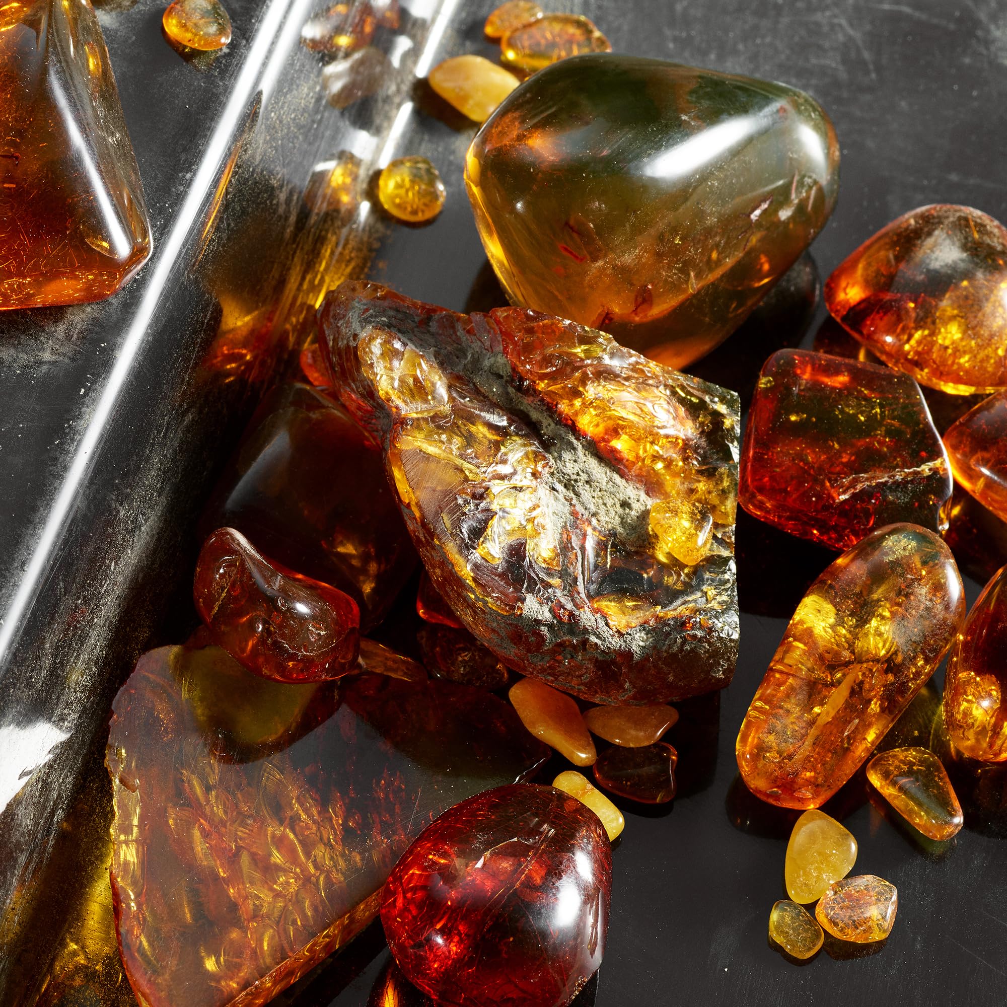 Dolce and Gabbana Q Intense EDP 3.3 oz - Thumbnail 2