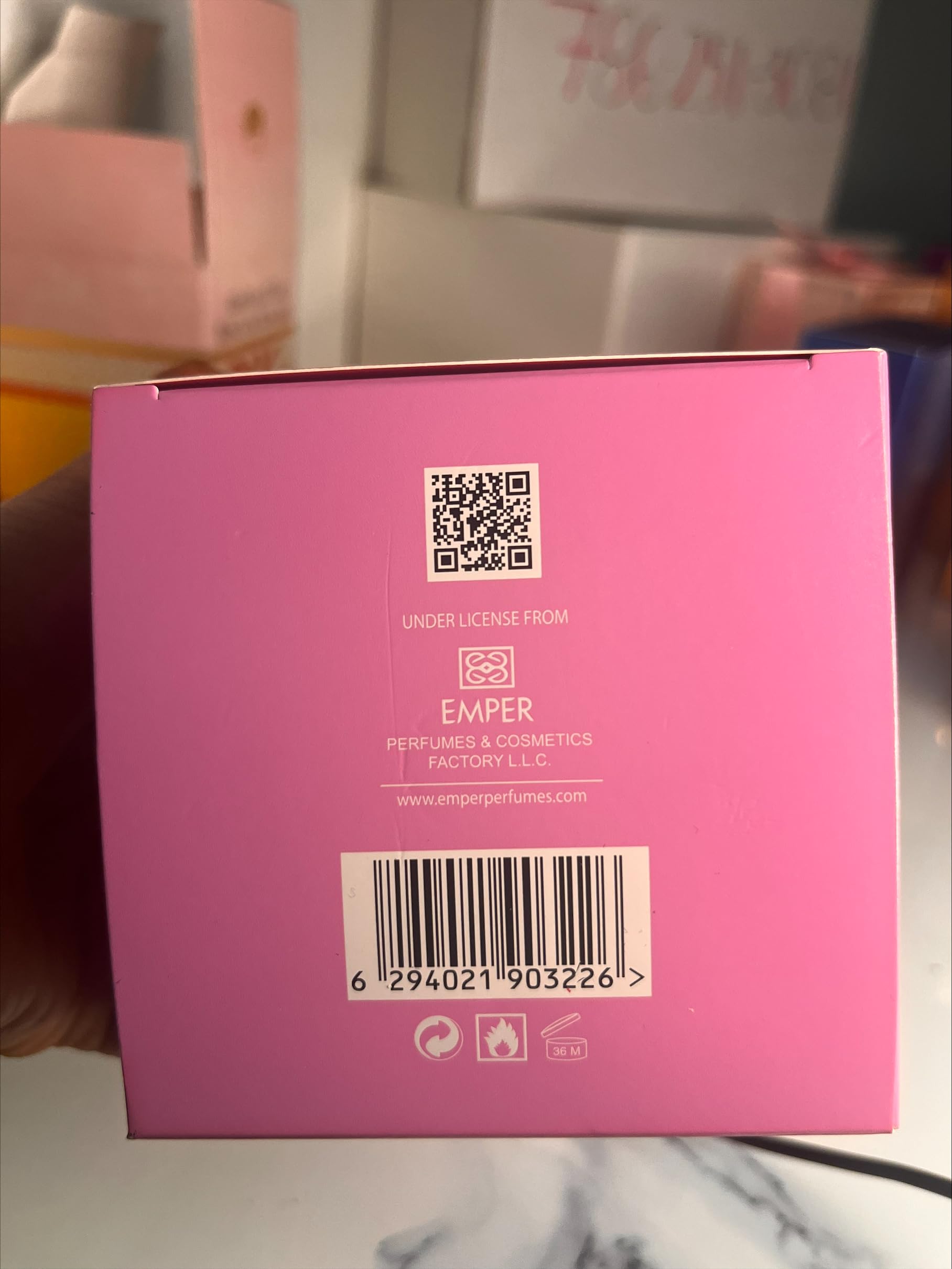 Emper Chic Bubbly 3.4 L United Arab Emir. 48pcs Bybox EDP - Thumbnail 3