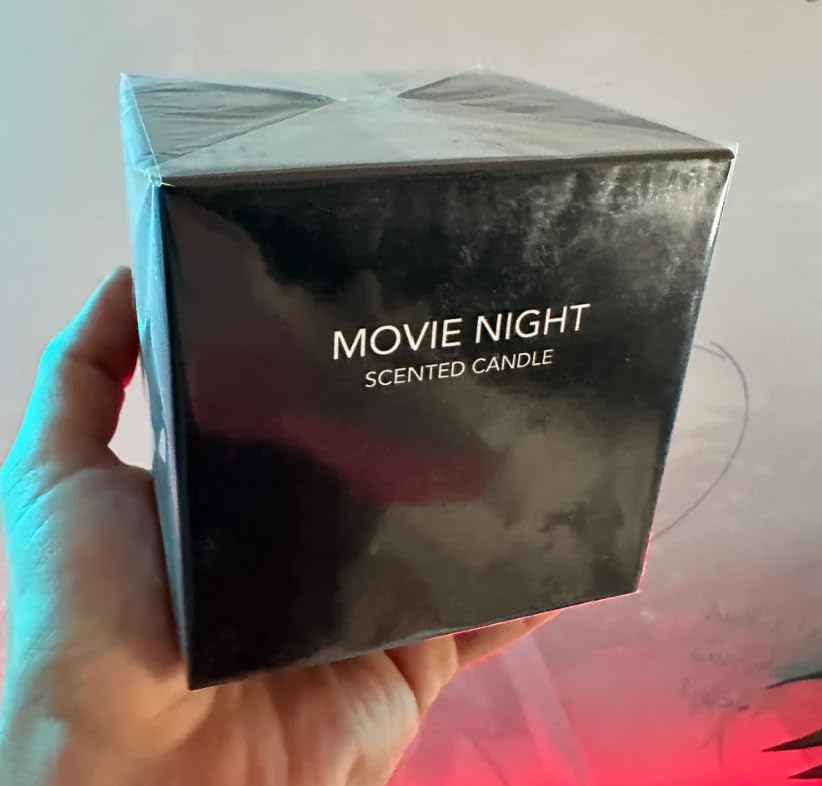 [Candles] One Movie Night Scented Candle 10.58 oz - Thumbnail 3