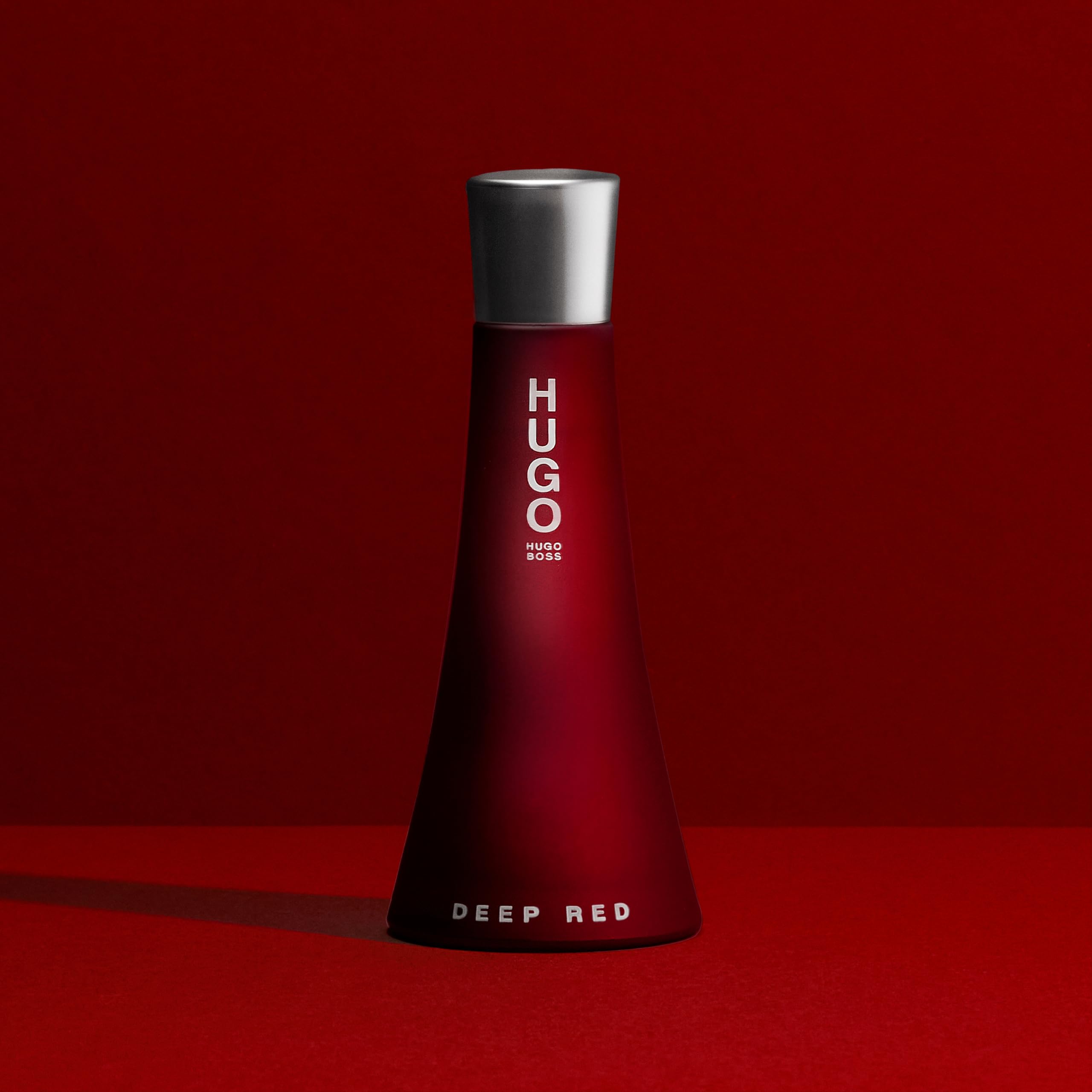 Hugo Boss Deep Red 1.7 Fl Oz For Women EDP - Thumbnail 3