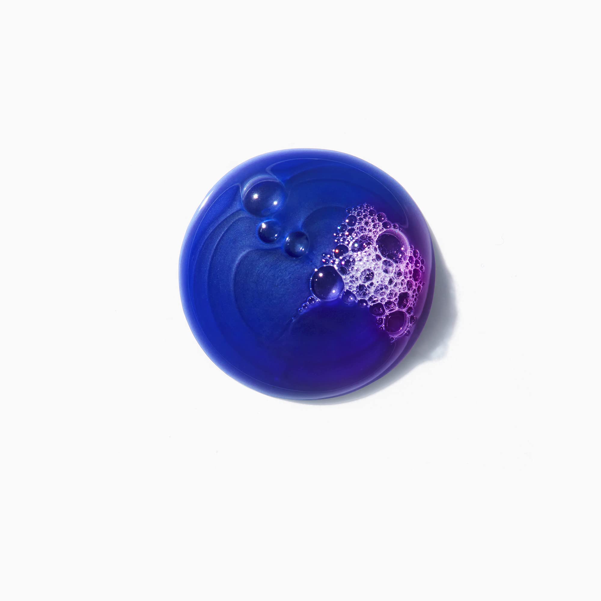 Kerastase Blond Absolu Bain Ultra Violet Shampoo Neutralizes Brassy Undertones - Thumbnail 3