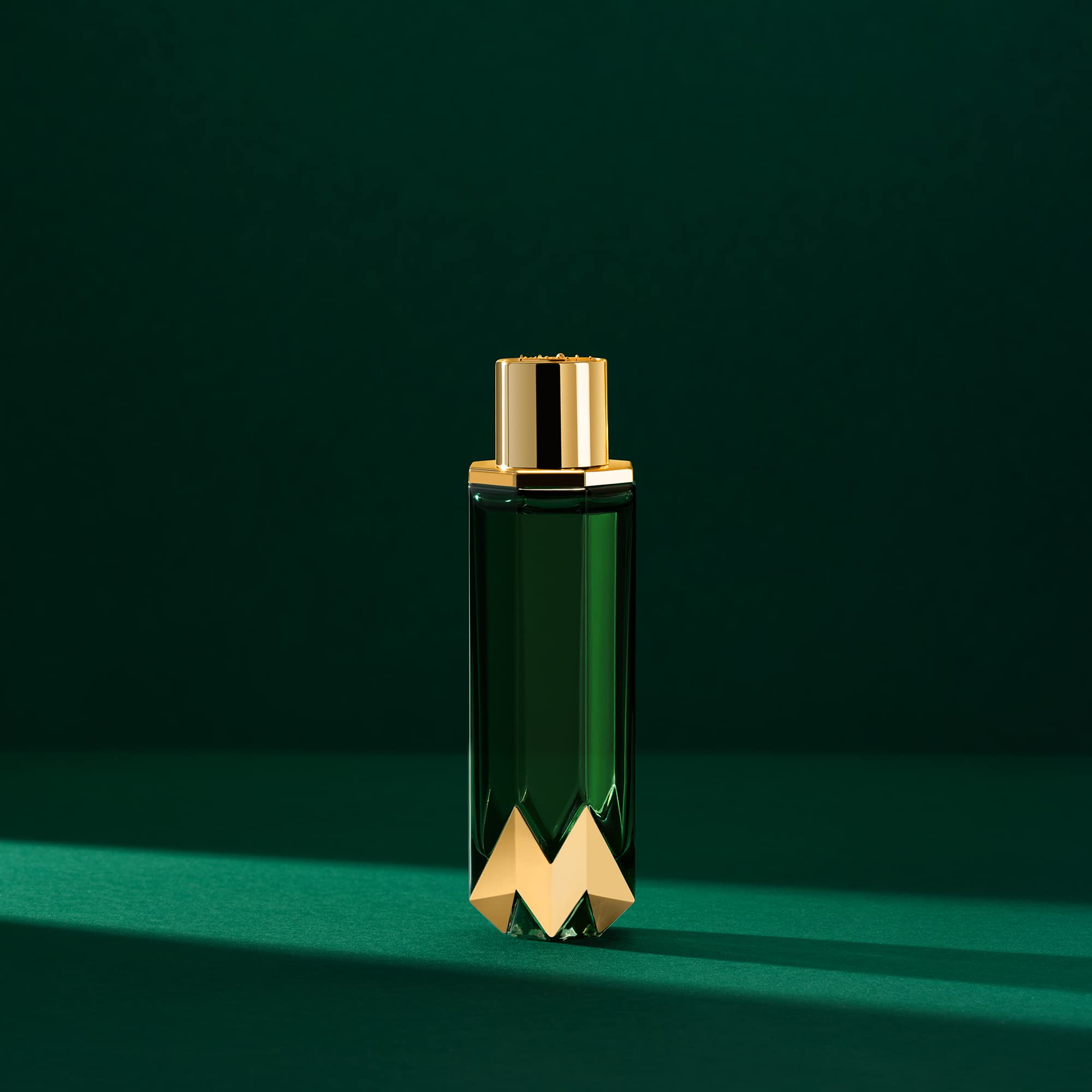 Maluma Royalty Jade 2.5 L Usa 1pcs Bybox EDP - Thumbnail 2