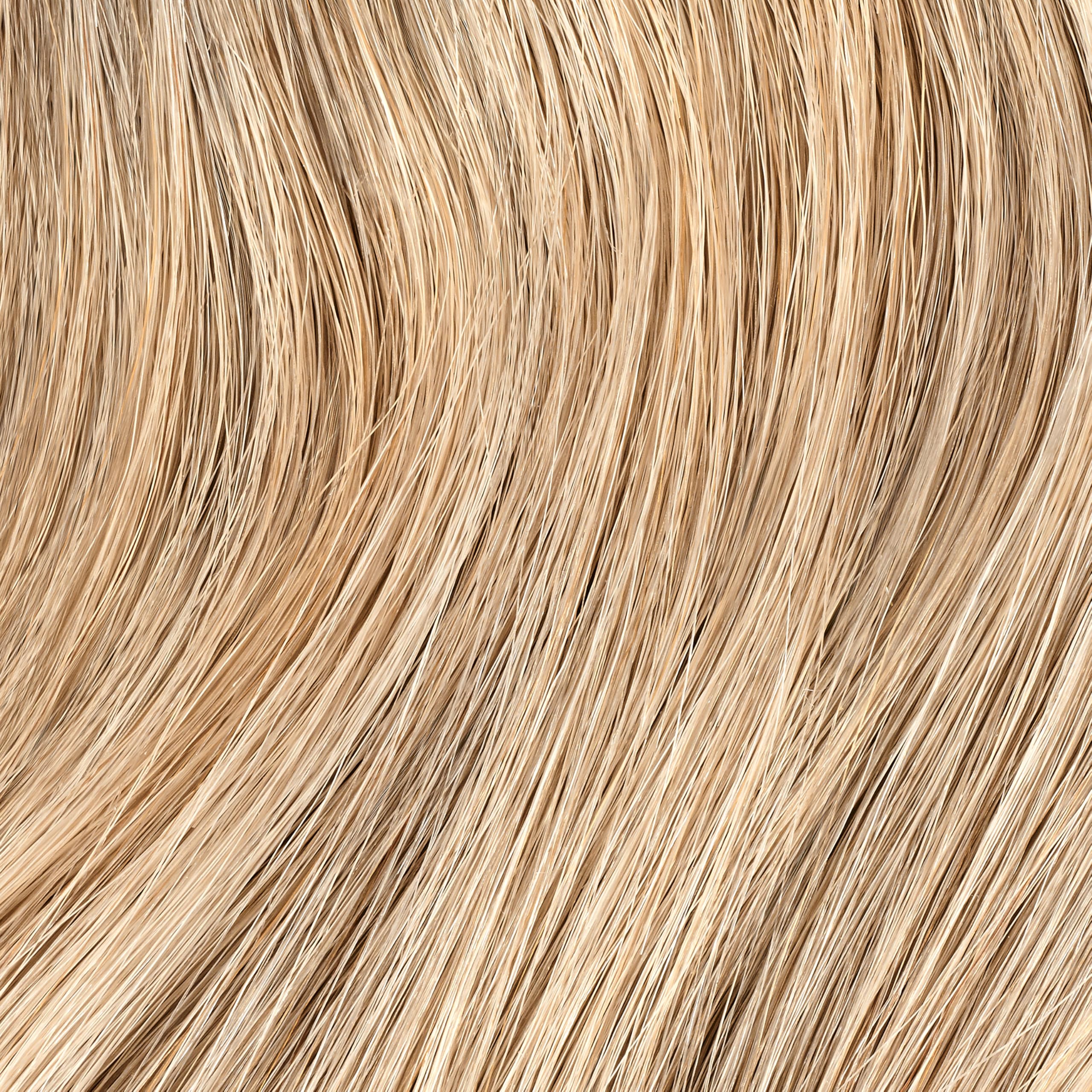 Clairol Professional Permanent Liquicolor 10n Lightest Neutral Blonde . - Thumbnail 2