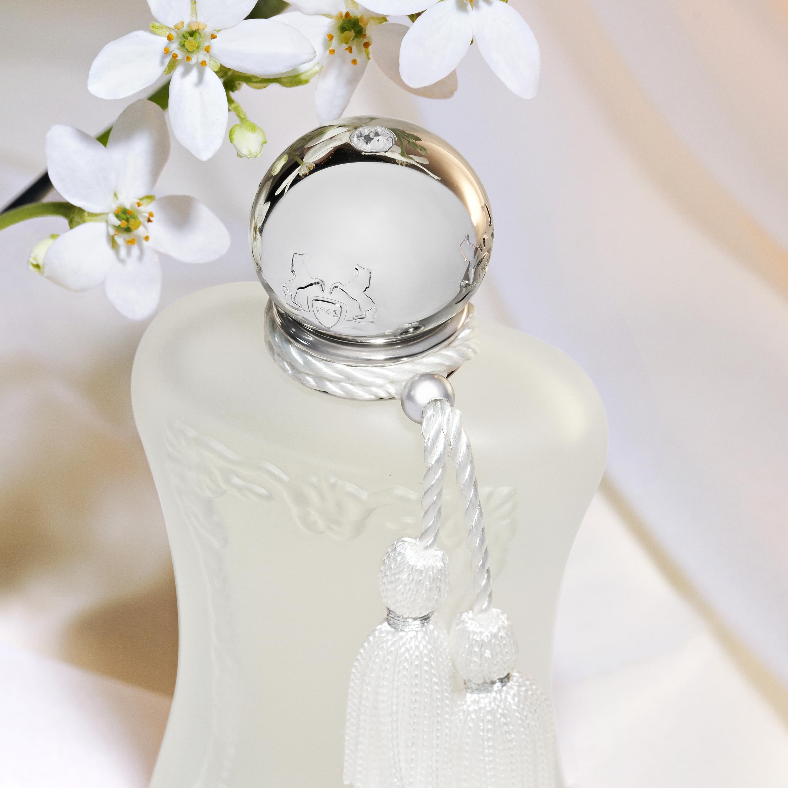 Parfums de Marly Valaya Parfum 2.5 Fl Oz For Women EDP - Thumbnail 3