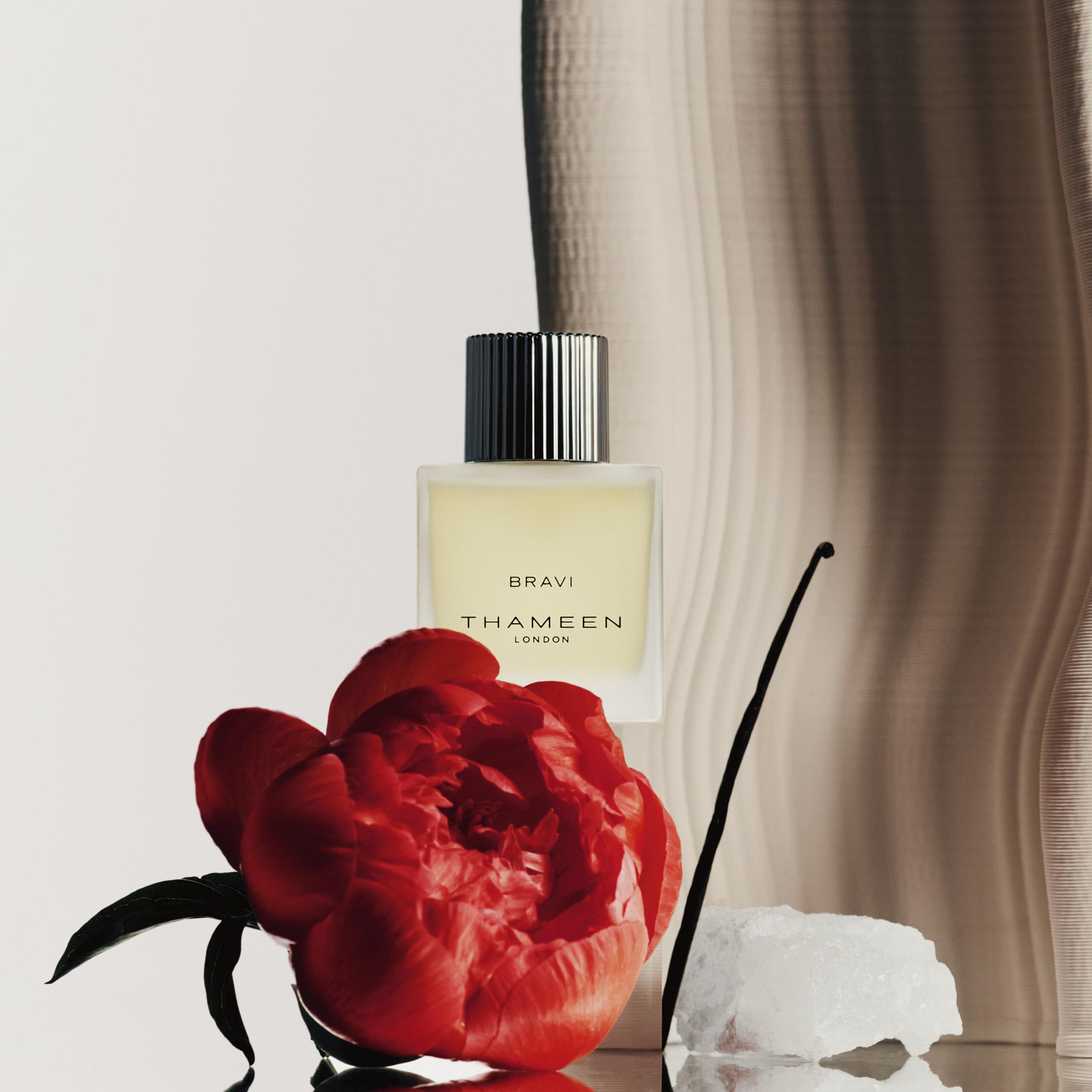 Thameen Bravi Cologne Elixir / 3.4 Fl Oz Elegant Citrus Woody Signature 100 ml - Thumbnail 3