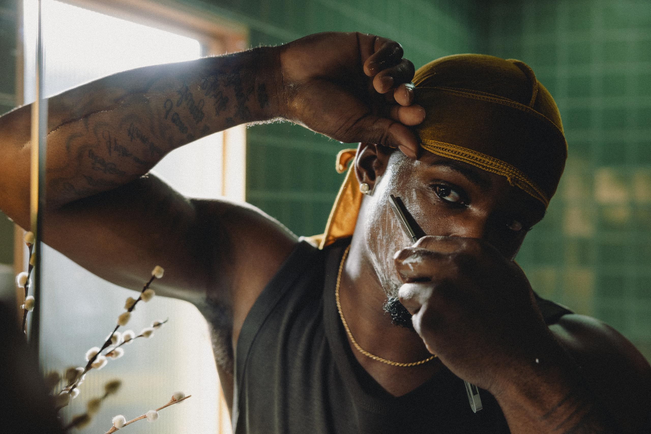 The Shop By Lebron James Soothing Shave Cream Ultra Rich Lather for All Skin - Thumbnail 2