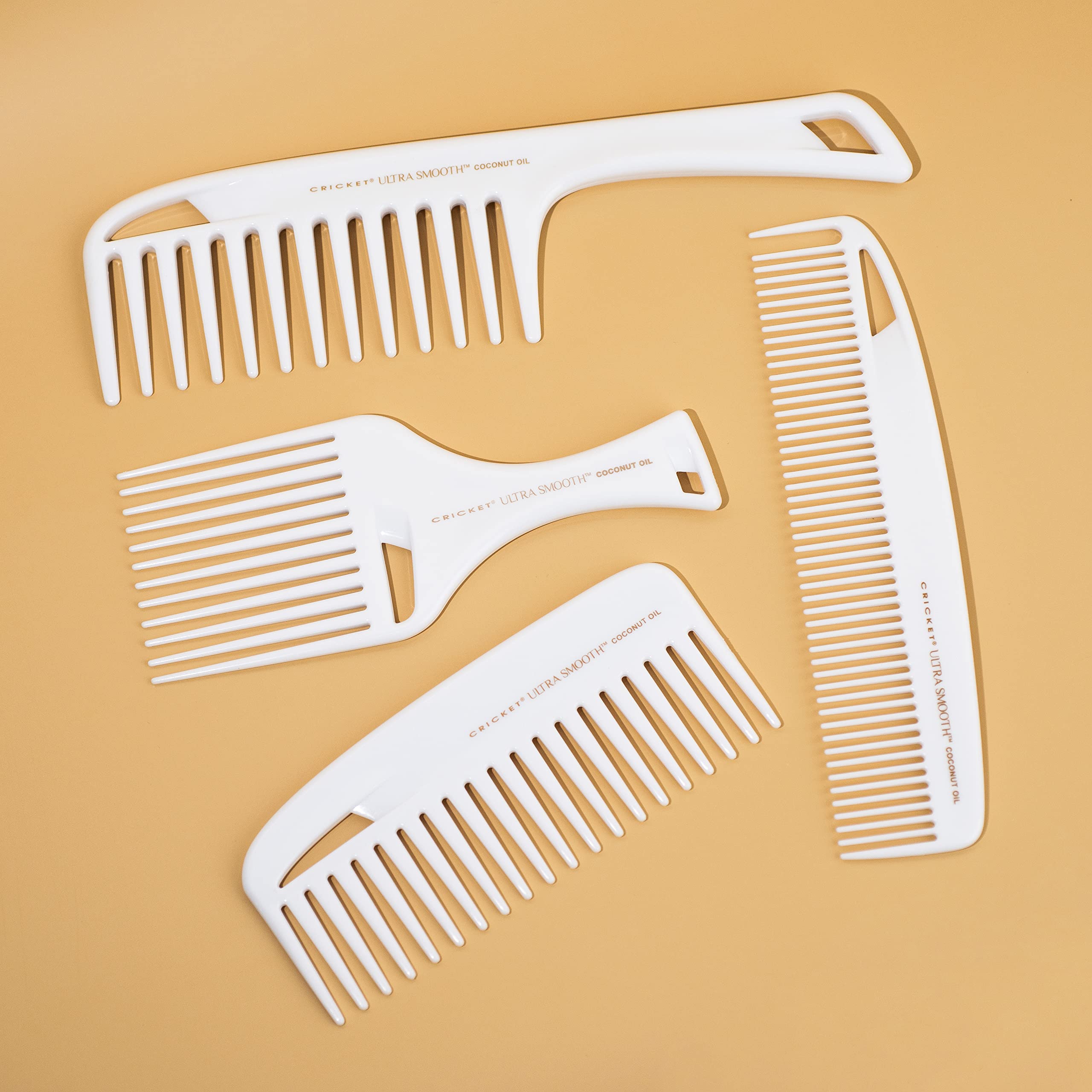 Cricket Ultra Smooth Coconut Dressing Comb Infused With Coconut Oil Keratin for - Thumbnail 2