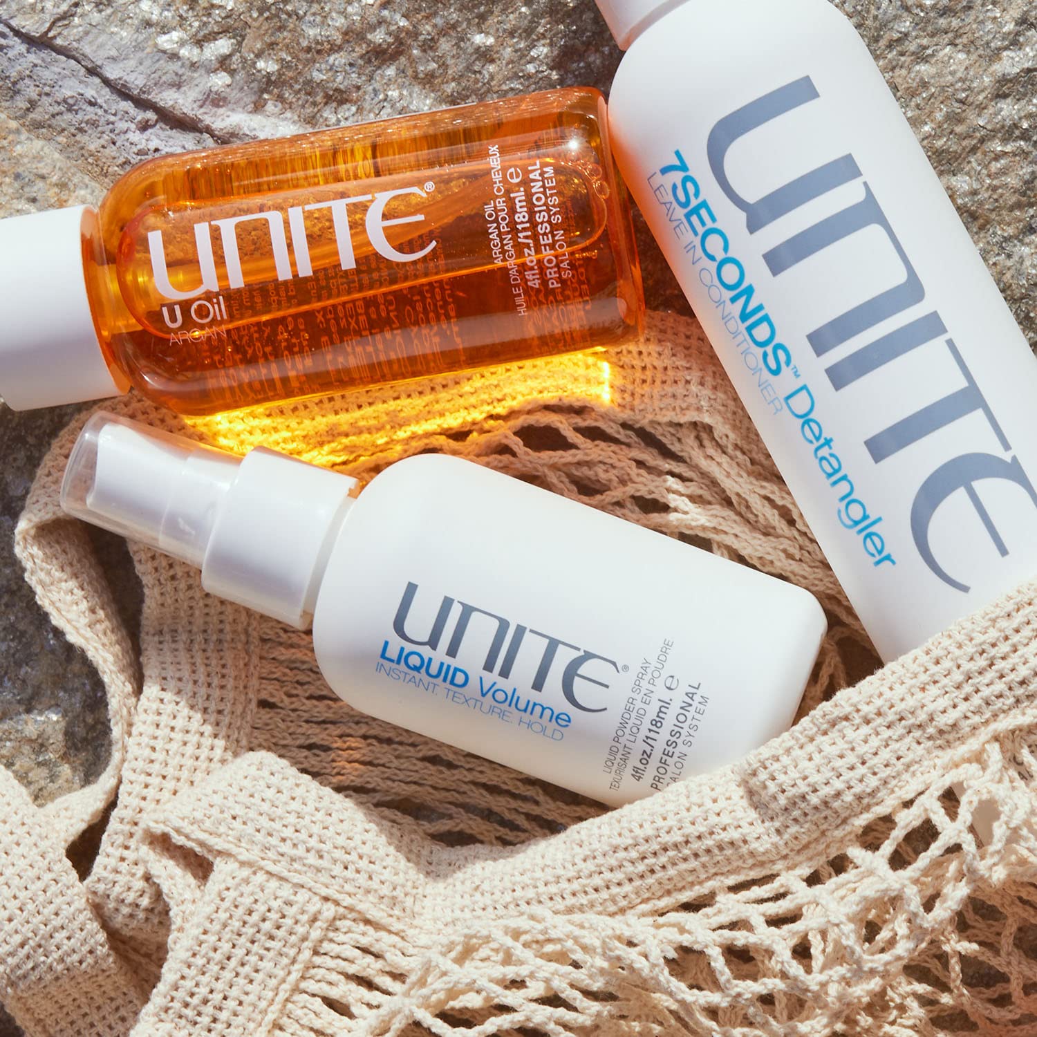 Unite Hair Liquid Volume Texture for Instant Volume Definition and Matte Finish - Thumbnail 2