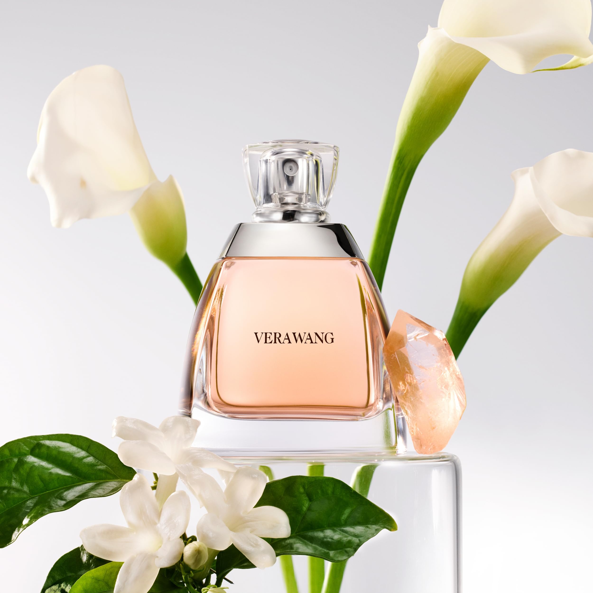 Vera Wang Delicate Floral Scent Notes of Iris Lillies Sandalwood Feminine