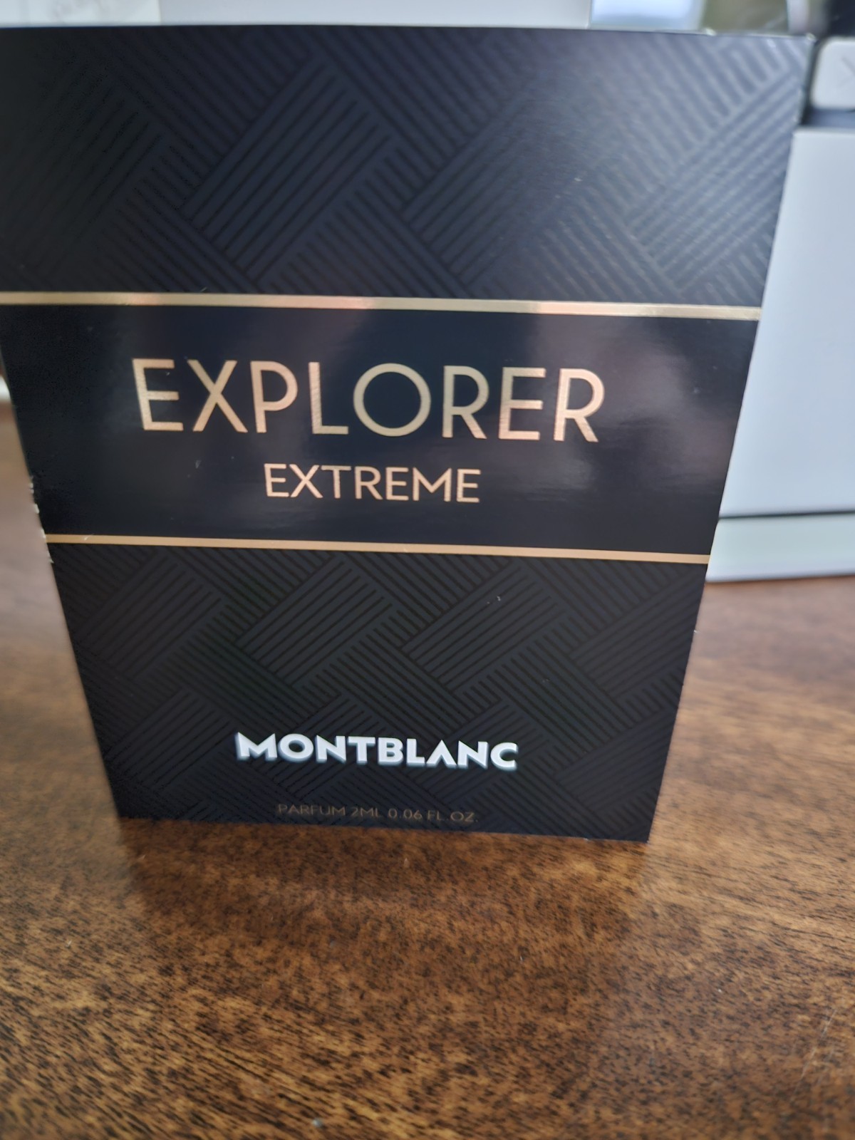 [Vial] Vial Mont Blanc Explorer Extremen Parfum M France 816pcs Bybox 2 ml - Thumbnail 2